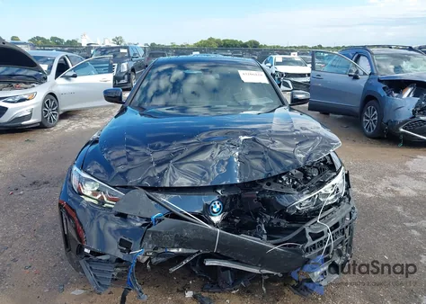 2024 BMW I4 Edrive35 z USA, uszkodzony, nr VIN WBY43AW03RFT30343